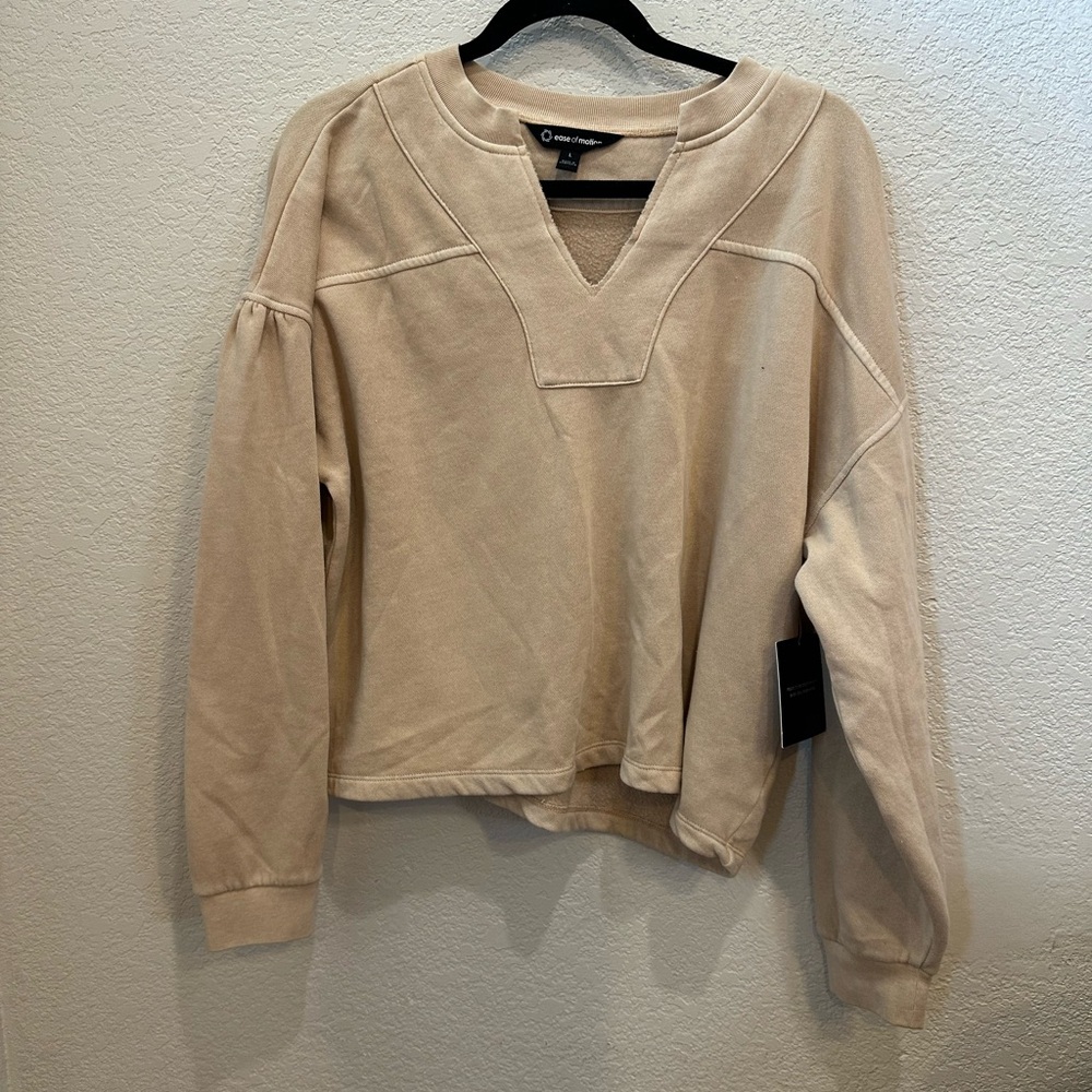 NEW ease of motion crewneck sweater